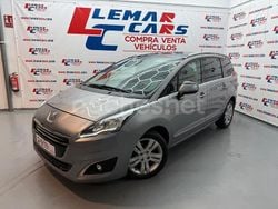 Gris / plata Usado 2016 Peugeot 5008 Allure Monovolumen | 8900 € (Precio justo)