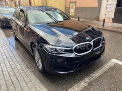 Negro Usado 2023 BMW 318 Familiar | 20.000 €