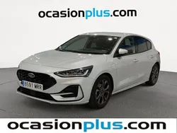 Gris plata Usado 2024 Ford Focus ST-Line Utilitario | 21.582 € (Precio justo)