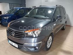 Gris / plata Usado 2017 Ssangyong (KGM) Rodius Limited Monovolumen | 12.890 € (Precio justo)