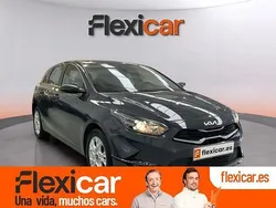 Gris Usado 2021 Kia Ceed Berlina | 14.490 € (Buen precio)