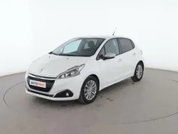 Blanco Usado 2017 Peugeot 208 Style Utilitario | 9099 € (Precio justo)