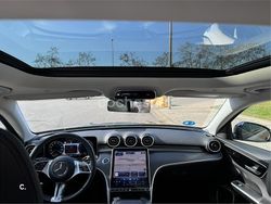 Gris / plata Usado 2022 Mercedes C300e Familiar | 34.900 € (Buen precio)