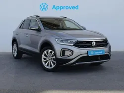 Gris Usado 2023 VW T-Roc Life SUV | 24.066 € (Precio justo)