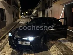 Negro Usado 2020 Alfa Romeo Giulia Quadrifoglio Berlina | 59.999 € (Buen precio)