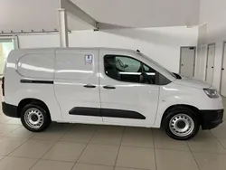 Blanco Nuevo 2024 Toyota Proace City Van | 22.700 €