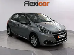 Gris Usado 2018 Peugeot 208 Active Utilitario | 5990 € (Super precio)