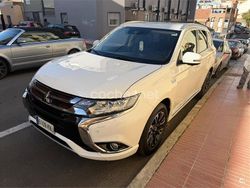 Blanco Usado 2018 Mitsubishi Outlander P-HEV SUV | 15.990 € (Precio justo)