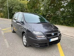 Gris / plata Usado 2005 Fiat Ulysse Emotion Monovolumen | 3200 €