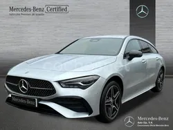 Gris / plata Usado 2024 Mercedes CLA250e Shooting Brake Familiar | 44.900 € (Un poco caro)