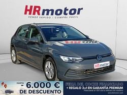 Gris Usado 2024 VW Golf VIII Life Berlina | 23.440 € (Precio justo)