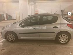 Gris / plata Usado 2007 Peugeot 207 Berlina | 2800 € (Precio justo)