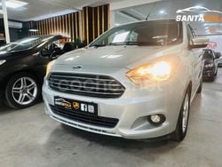 Gris / plata Usado 2018 Ford Ka Plus Ultimate Utilitario | 9999 € (Precio justo)