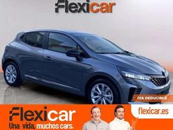 Gris Usado 2025 Renault Clio V Evolution Utilitario | 17.990 € (Precio justo)
