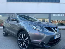 Gris / plata Usado 2015 Nissan Qashqai Tekna SUV | 16.500 € (Un poco caro)