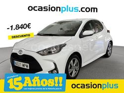 Blanco Usado 2024 Toyota Yaris Hybrid Active Berlina | 20.250 € (Precio justo)