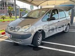 Beige Usado 2003 Citroën Xsara Picasso Exclusive Monovolumen | 1690 € (Buen precio)