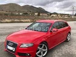 Rojo Usado 2009 Audi A4 Ambiente Familiar | 9500 € (Precio justo)