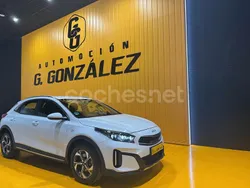 Blanco Usado 2024 Kia XCeed SUV | 20.900 € (Precio justo)