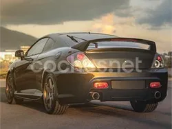 Negro Usado 2006 Hyundai Coupé Coupe | 10.000 €