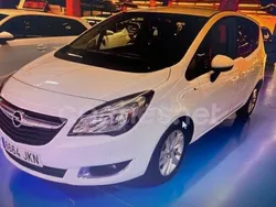 Blanco Usado 2015 Opel Meriva Selective Monovolumen | 8490 € (Precio justo)