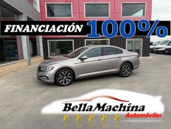 Gris / plata Usado 2021 VW Passat Executive Berlina | 17.750 € (Precio justo)