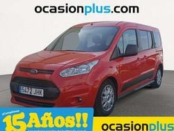 Rojo Usado 2015 Ford Tourneo Trend Monovolumen | 14.290 €
