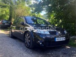 Negro Usado 2005 Renault Mégane II Dynamique Berlina | 5900 € (Caro)
