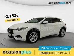 Infiniti Q30
