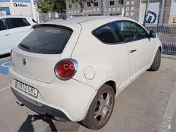 Beige Usado 2010 Alfa Romeo MiTo Progression Utilitario | 6500 € (Precio justo)