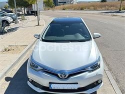 Blanco Usado 2015 Toyota Auris Hybrid Advance Berlina | 20.950 €