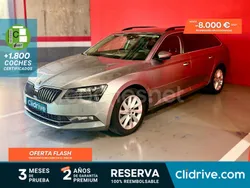 Blanco Usado 2019 Skoda Superb Ambition Familiar | 18.590 € (Super precio)