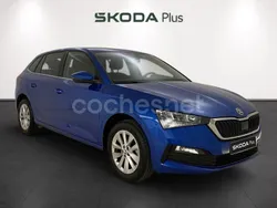 Azul Usado 2023 Skoda Scala Ambition Utilitario | 17.290 € (Precio justo)