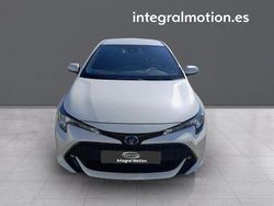 Blanco Usado 2021 Toyota Corolla Active Berlina | 20.200 € (Un poco caro)
