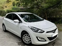 Blanco Usado 2013 Hyundai i30 Berlina | 7800 € (Buen precio)