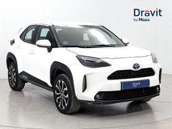 Blanco Usado 2024 Toyota Yaris Hybrid Active SUV | 25.500 € (Un poco caro)