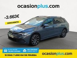 Gris Usado 2021 VW Golf VIII Life Familiar | 17.750 € (Precio justo)