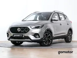 Gris / plata Usado 2024 MG ZS Luxury Berlina | 18.990 € (Un poco caro)