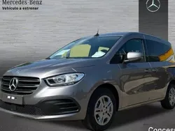 Gris Nuevo 2025 Mercedes 180 Berlina | 36.599 € (Precio justo)