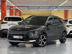 Gris / plata Usado 2025 Kia Niro SUV | 29.950 € (Un poco caro)