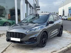 Gris Usado 2022 Ford Kuga ST-Line X SUV | 20.250 € (Un poco caro)