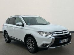 Blanco Usado 2016 Mitsubishi Outlander SUV | 14.900 € (Buen precio)