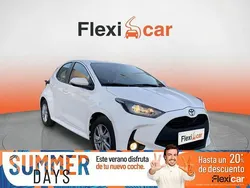 Blanco Usado 2024 Toyota Yaris Edition Berlina | 21.290 € (Un poco caro)