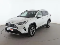 Blanco Usado 2021 Toyota RAV4 Hybrid Business Edition SUV | 32.499 € (Caro)