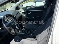 Blanco Usado 2014 Hyundai i30 Berlina | 8200 € (Precio justo)