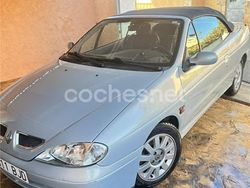 Gris / plata Usado 2001 Renault Mégane Cabriolet Descapotable | 2100 €