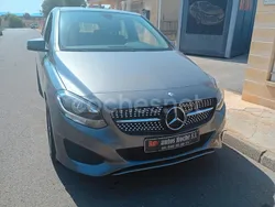 Gris / plata Usado 2017 Mercedes B180 Monovolumen | 14.500 € (Super precio)