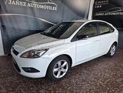 Blanco Usado 2009 Ford Focus Trend Berlina | 4990 € (Precio justo)