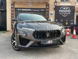 Gris / plata Usado 2022 Maserati Levante GT SUV | 68.900 € (Un poco caro)