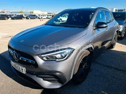 Gris / plata Usado 2021 Mercedes GLA200 SUV | 33.990 € (Un poco caro)